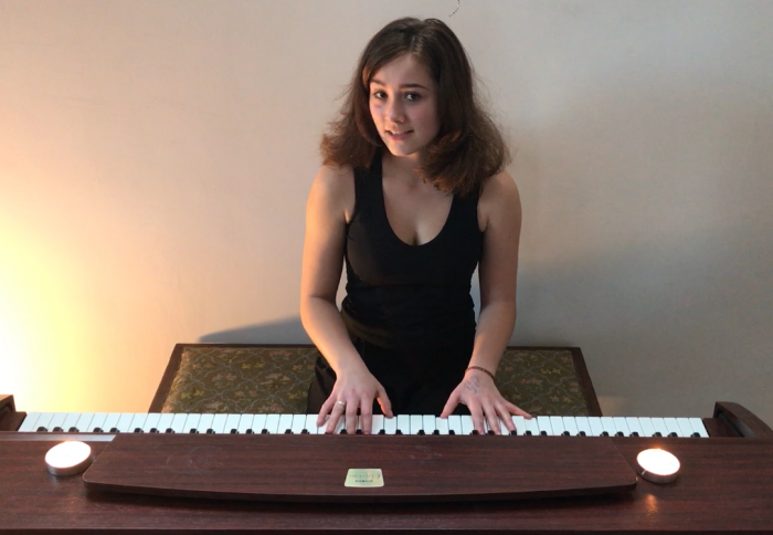 Book A Solo Jazz Soul Vocalist, Pianist & Guitarist in London - Jazz Bands London